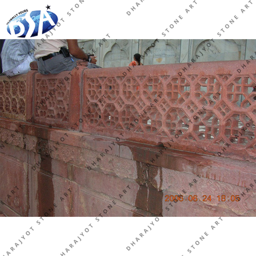 Red Stone Grill Jali