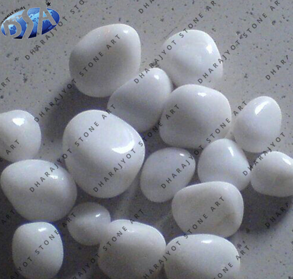 Natural White Decorative Round Stone Landscaping Garden Pebbles