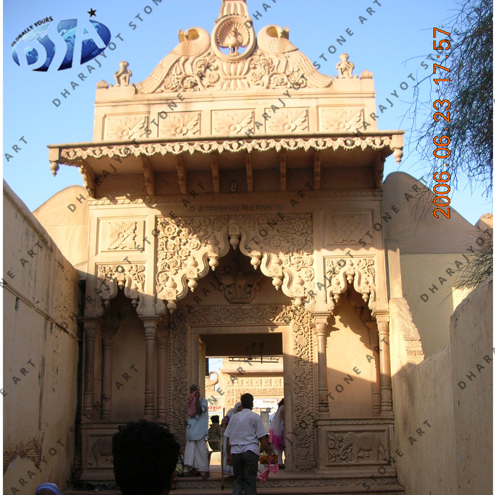 Yellow Sandstone Antique Design Hand Carved Entrance Gate