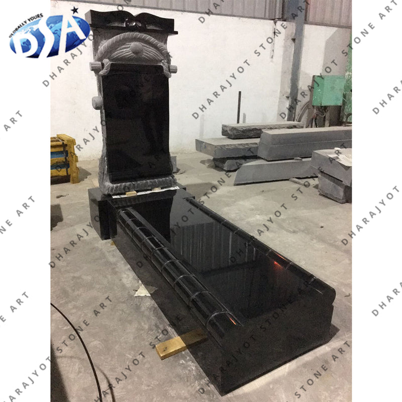 Black Granite Hand Carving Monument
